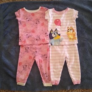 2 Bluey pajama sets